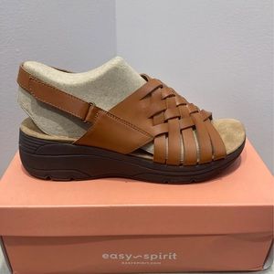 Easy Spirit Ashle3 Sandals